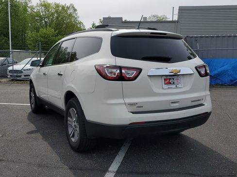 Used 2015 Chevrolet Traverse LT AWD/4WD image 3