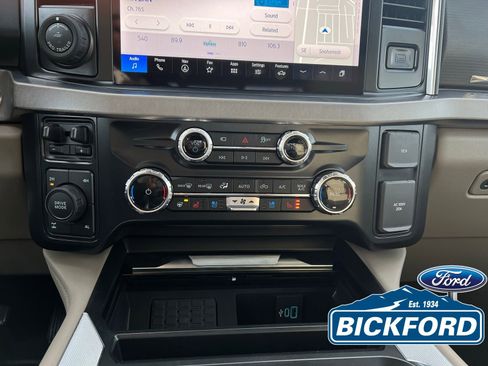 New 2025 Ford F350 Platinum w/ Platinum Plus Package image 14