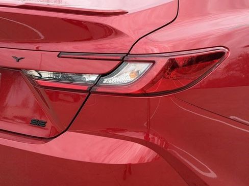 New 2026 Toyota Camry SE image 7