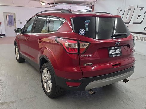 Used 2018 Ford Escape SE AWD/4WD image 4