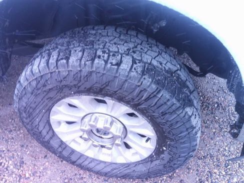 Used 2022 Ford F350 XLT w/ FX4 Off-Road Package image 13