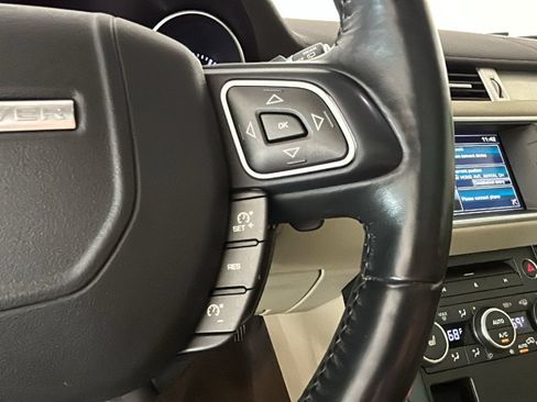 Used 2015 Land Rover Range Rover Evoque Pure Plus AWD/4WD image 18