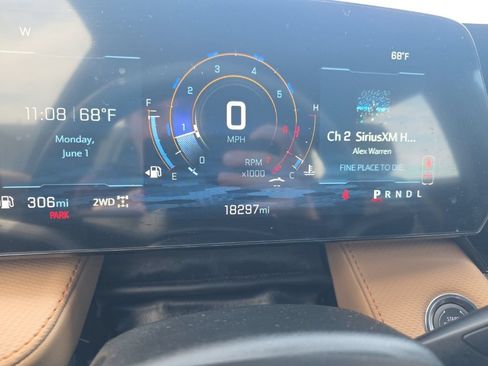 Used 2026 Chevrolet Equinox ACTIV AWD/4WD image 16