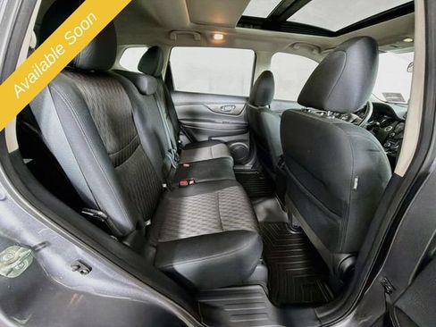 Used 2019 Nissan Rogue SV AWD/4WD image 26