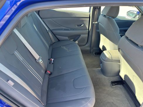 Certified 2024 Hyundai Elantra SEL image 30