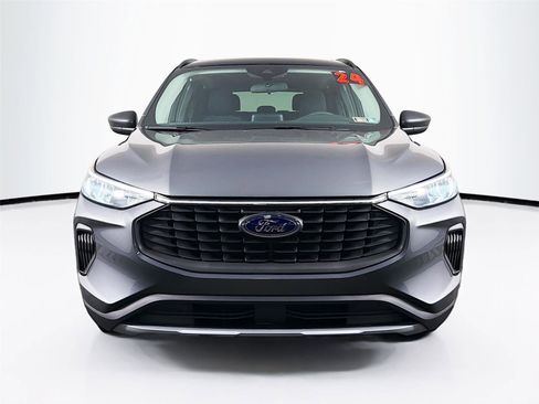 Used 2024 Ford Escape Active image 2