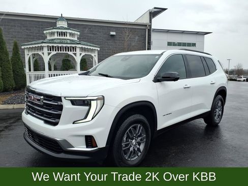 Used 2025 GMC Acadia Elevation image 2
