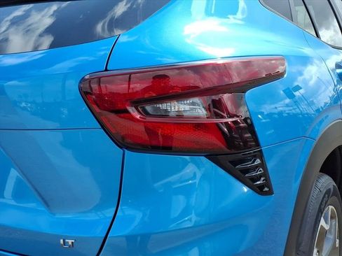 New 2026 Chevrolet Trax LT w/ Driver Confidence Package image 9