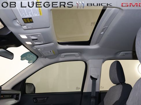 Used 2022 Ford Maverick XLT image 29