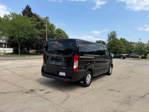 Used 2018 Ford Transit 150 130 Low Roof w/ Exterior Upgrade Package RWD image 7
