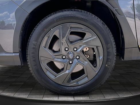 Used 2024 Subaru Crosstrek 2.5i Sport AWD/4WD image 8