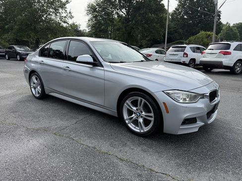 Used 2015 BMW 328d xDrive Sedan AWD/4WD image 4