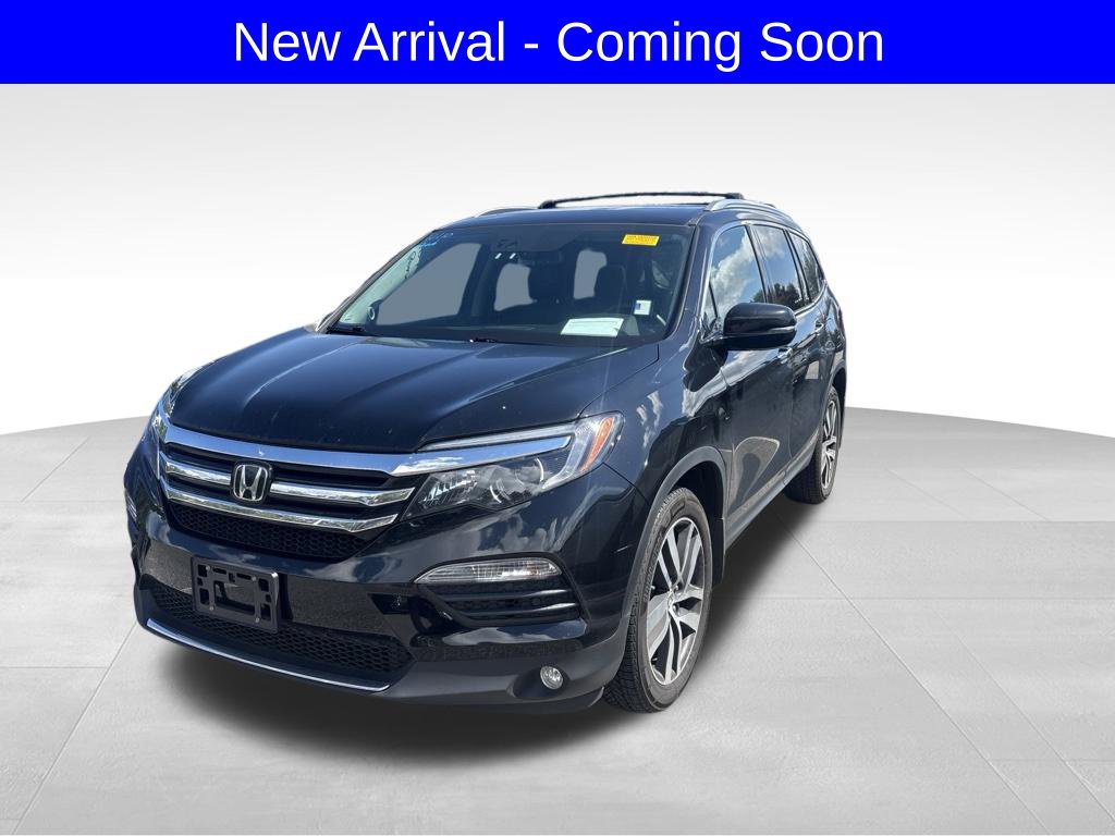 Used 2017 Honda Pilot Elite image 1