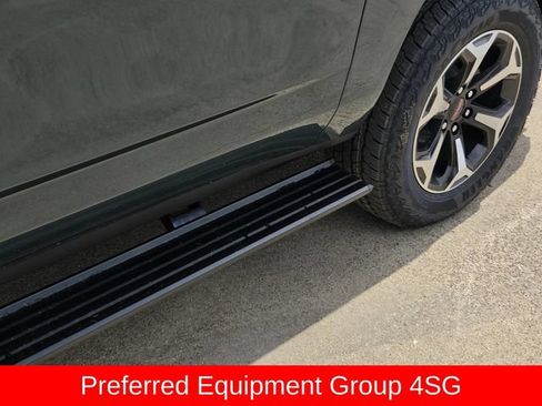 New 2026 GMC Yukon XL AT4 Ultimate w/ LPO, Floor Liner Package AWD/4WD image 11
