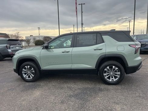 New 2026 Chevrolet Equinox LT image 6