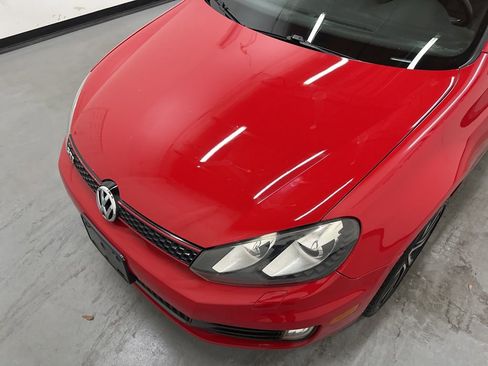 Used 2012 Volkswagen GTI 4-Door FWD image 16