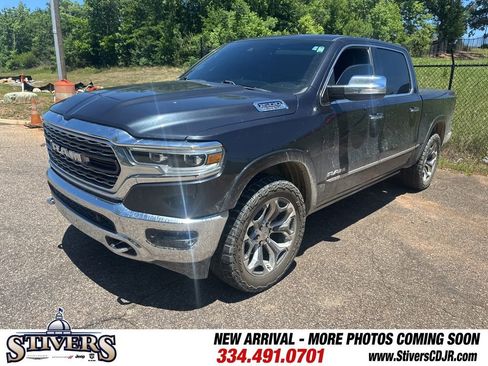 Used 2019 RAM 1500 Limited RWD image 5