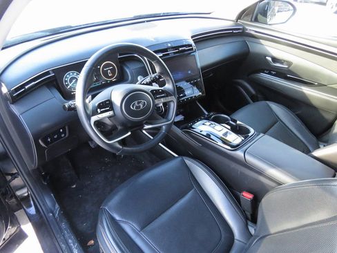 Used 2022 Hyundai Tucson Limited image 11