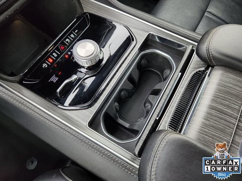 Used 2024 Jeep Wagoneer Series II image 24