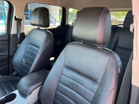 Used 2013 Ford Escape SEL AWD/4WD image 3