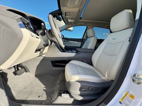 New 2025 Cadillac XT5 Premium Luxury w/ Technology Package image 24