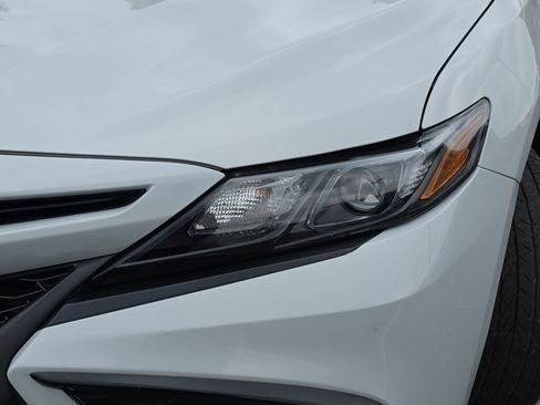 Used 2024 Toyota Camry SE w/ Convenience Package FWD image 29