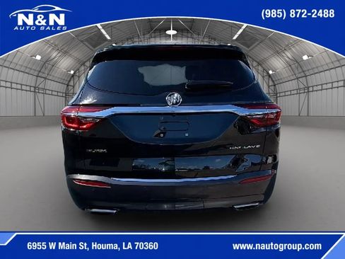Used 2018 Buick Enclave Essence FWD image 4