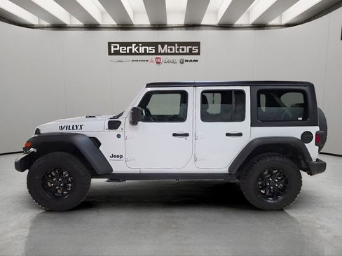 Certified 2025 Jeep Wrangler Unlimited Sport S 4xe image 2