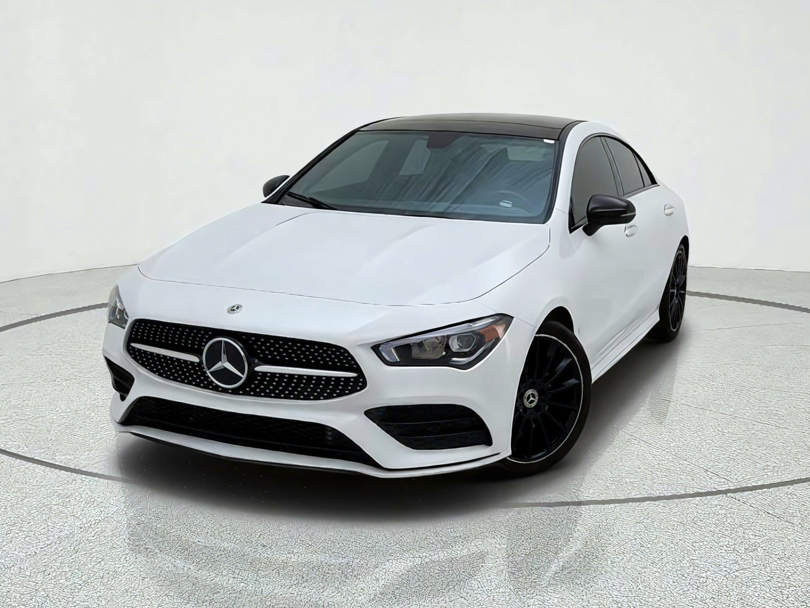 Used 2023 Mercedes-Benz CLA 250 image 2