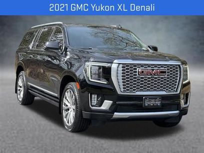 Used 2021 GMC Yukon XL Denali w/ Denali Premium Package