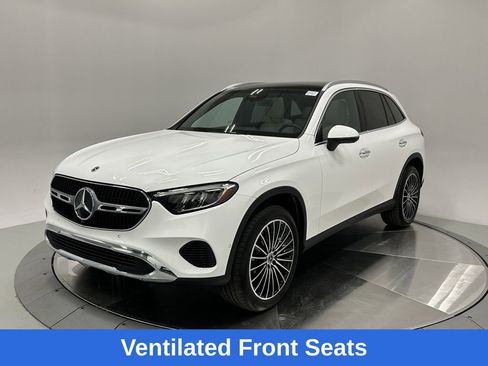 Certified 2025 Mercedes-Benz GLC 300 image 3