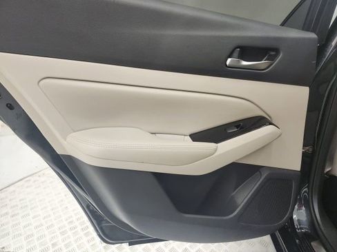 Used 2022 Nissan Altima 2.5 SL image 9