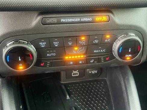 Used 2024 Ford Bronco Sport Outer Banks w/ Tech Package AWD/4WD image 16