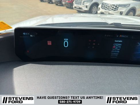 Used 2025 Ford Expedition Max Active AWD/4WD image 25