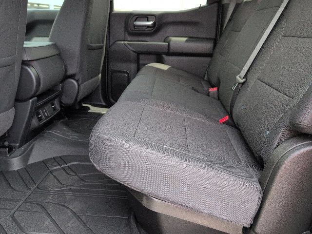 Used 2026 Chevrolet Silverado 1500 Custom RWD image 7