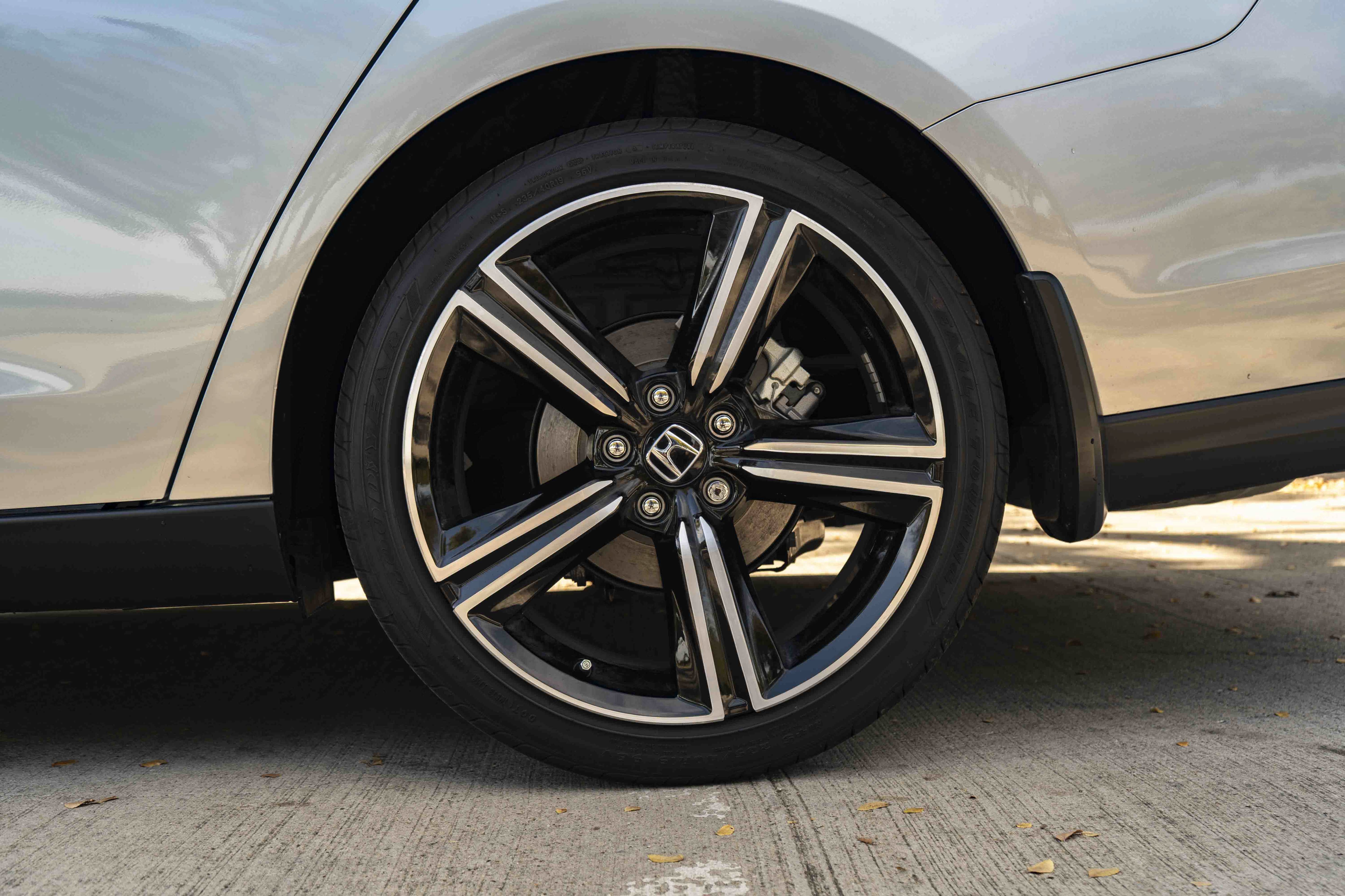 Used 2026 Honda Accord SE image 15