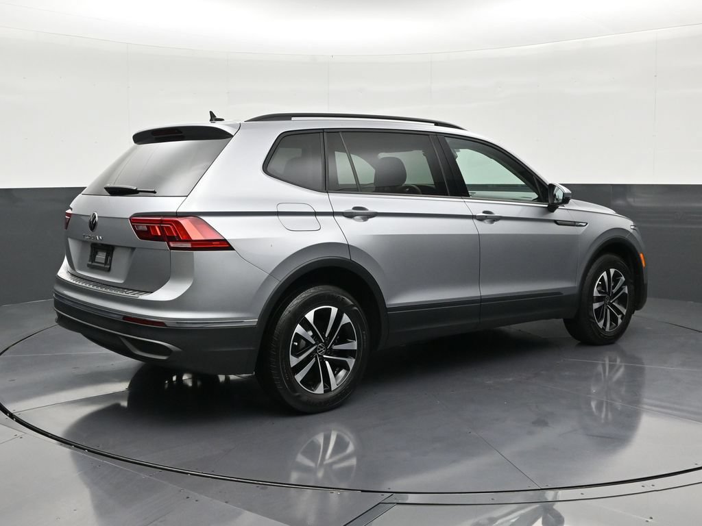 Used 2024 Volkswagen Tiguan S FWD image 5
