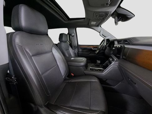 Used 2022 GMC Sierra 1500 Denali AWD/4WD image 33