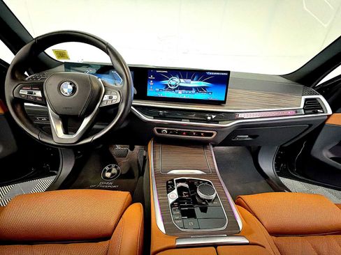 Certified 2024 BMW X5 xDrive40i w/ Parking Assistance Package image 17