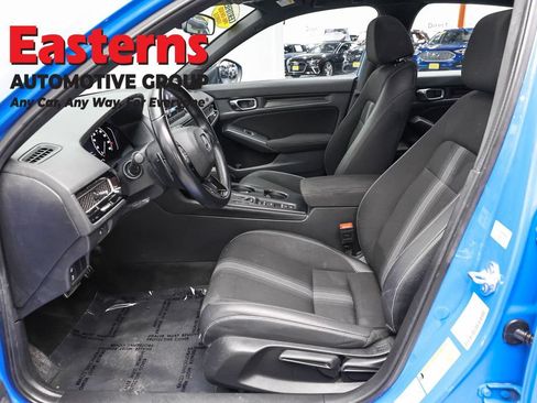 Used 2022 Honda Civic Sport image 14