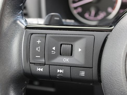 Certified 2023 Nissan Rogue SL image 27