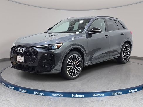 New 2026 Audi SQ5 Prestige image 1