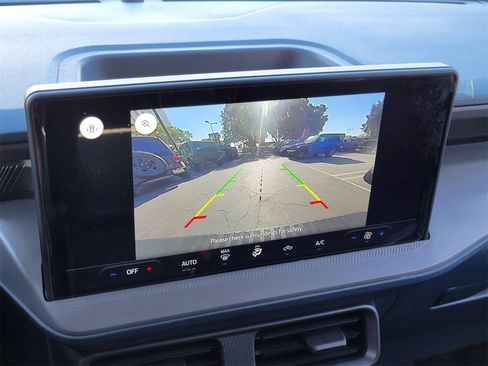 Used 2025 Ford Maverick XL w/ Equipment Group 102A image 10