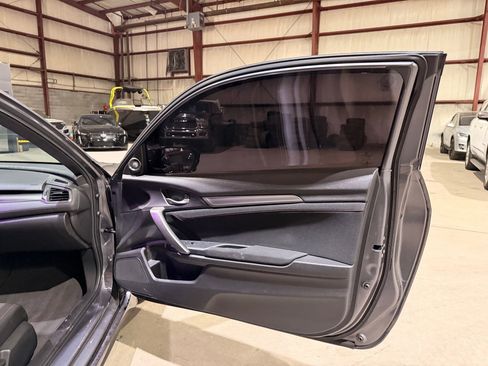 Used 2018 Honda Civic Si image 16