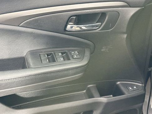 Used 2018 Honda Pilot EX-L image 25