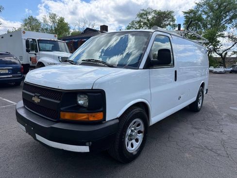 Used 2013 Chevrolet Express 1500 RWD image 1