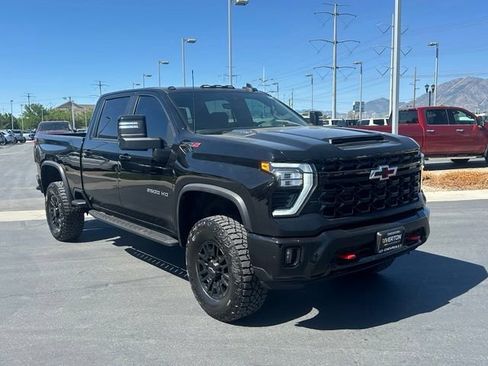 Certified 2024 Chevrolet Silverado 2500 ZR2 w/ Technology Package AWD/4WD image 9