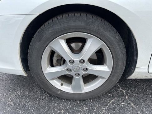 Used 2008 Toyota Solara SLE image 2