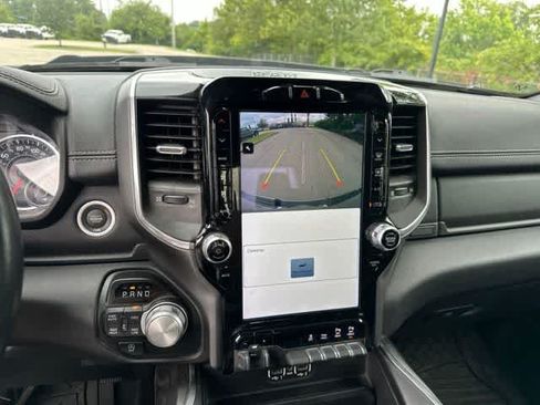 Used 2022 RAM 1500 Laramie w/ Sport Appearance Package AWD/4WD image 10