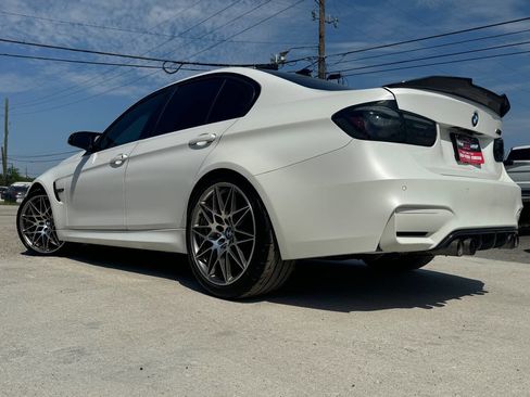 Used 2017 BMW M3 image 9